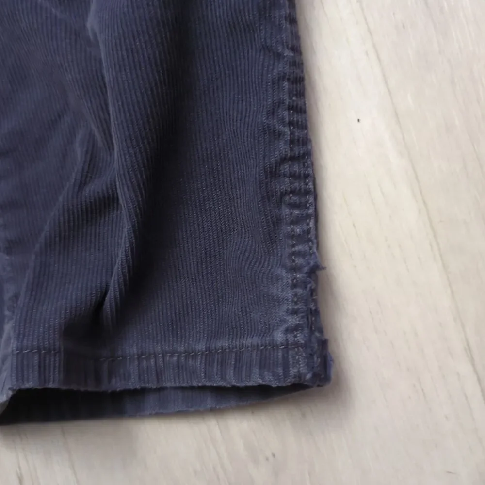 Men's Levi's 514 Straight Fit corduroy pants Mens size 30 x 30